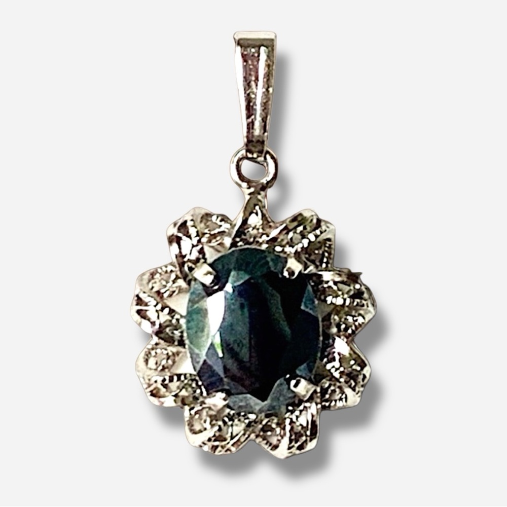 🌸Pendant🌸 925 Sterling Silver Pendant Oval
